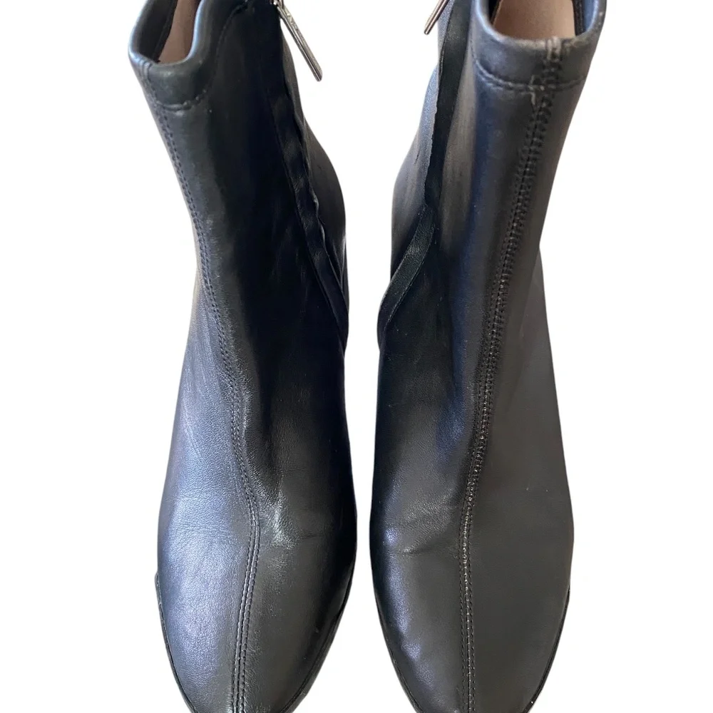 NEW GORGEOUS Buttery Leather Corso Como 7.5 Black Booties - Picture 4 of 5